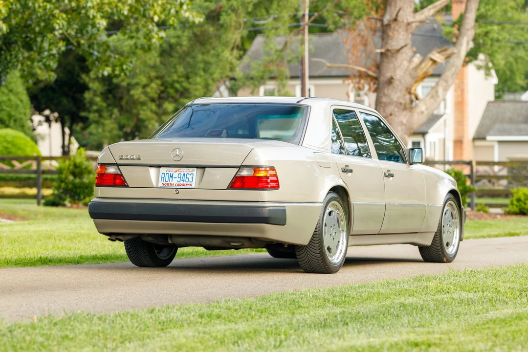 1993 Mercedes-Benz 500E & E500 - Image 9 of 31