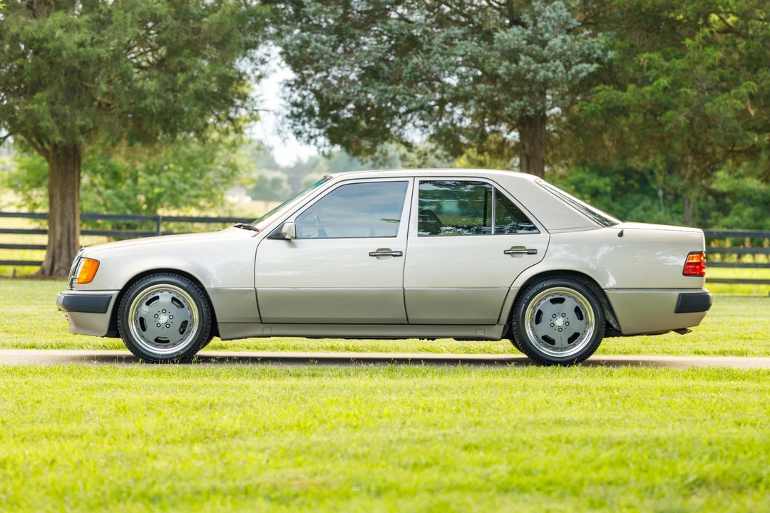 1993 Mercedes-Benz 500E & E500 - Image 13 of 31