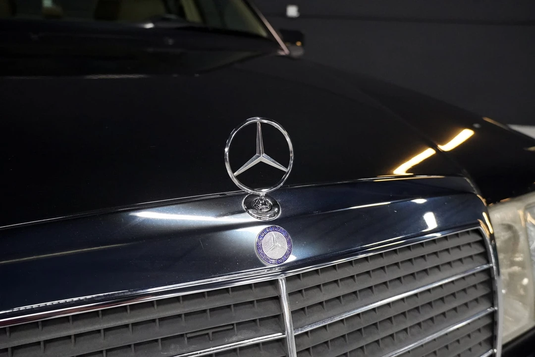 1993 Mercedes-Benz 500E & E500 - Image 28 of 31