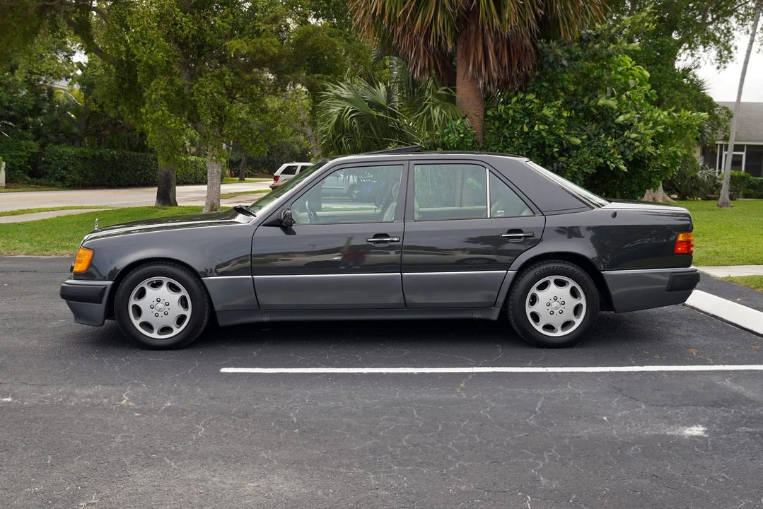 1993 Mercedes-Benz 500E & E500 - Image 5 of 31