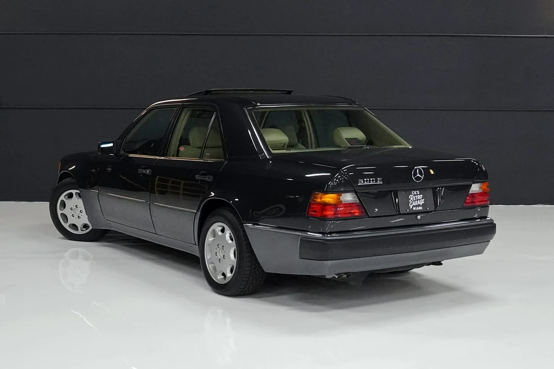 1993 Mercedes-Benz 500E & E500 - Image 22 of 31