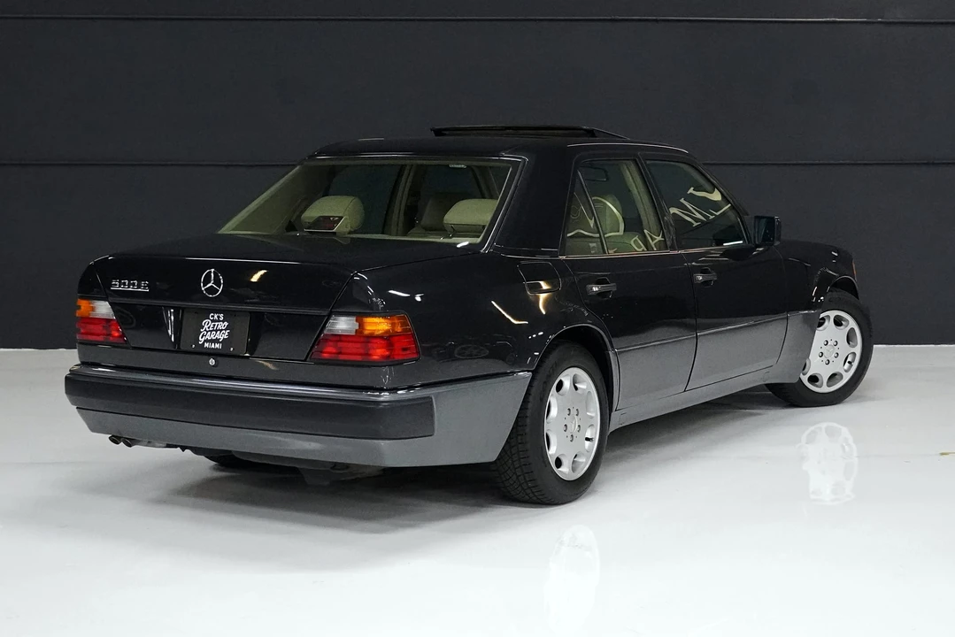 1993 Mercedes-Benz 500E & E500 - Image 23 of 31