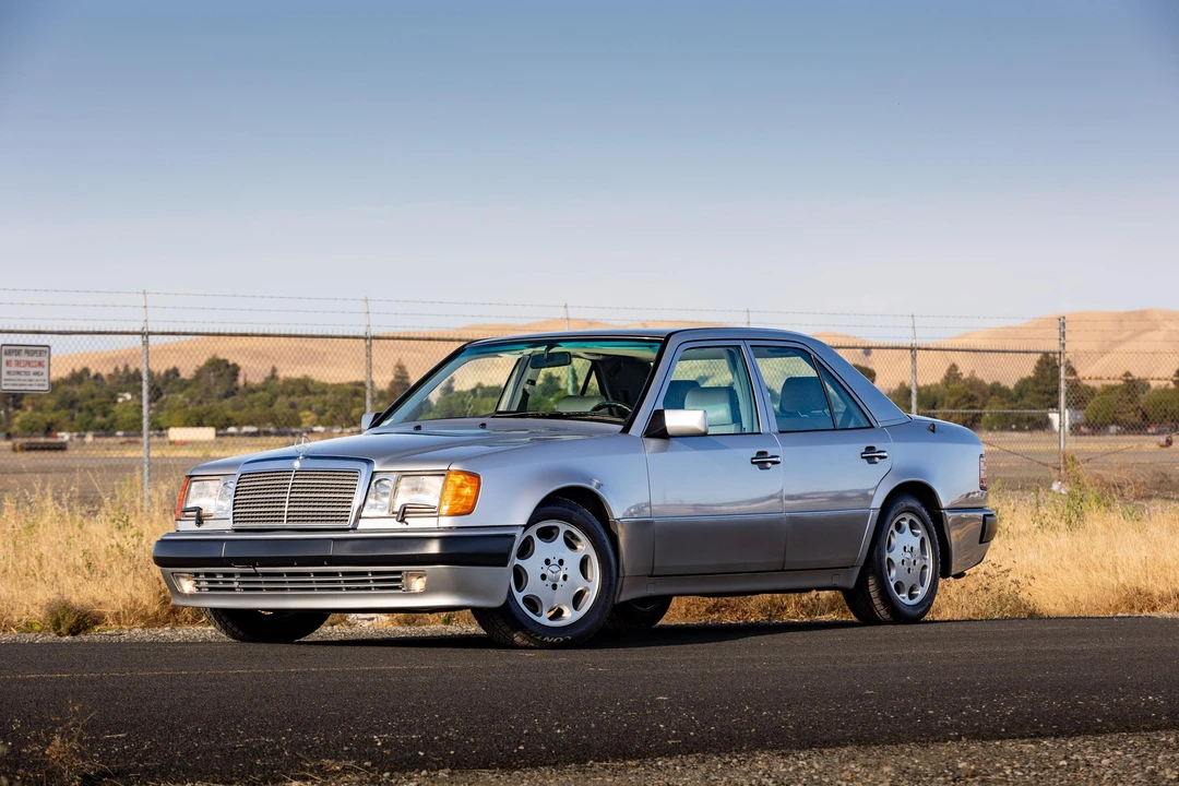 1993 Mercedes-Benz 500E & E500 - Image 14 of 31