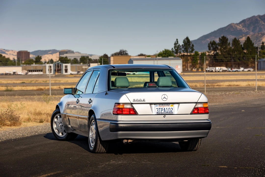 1993 Mercedes-Benz 500E & E500 - Image 22 of 31
