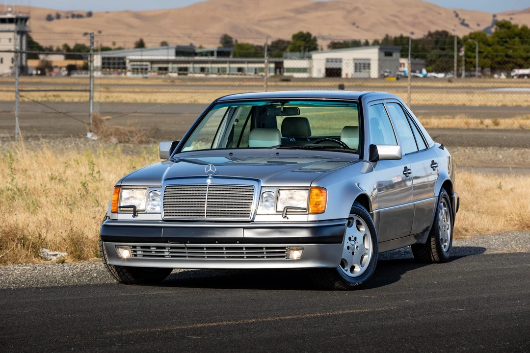 1993 Mercedes-Benz 500E & E500 - Image 9 of 31