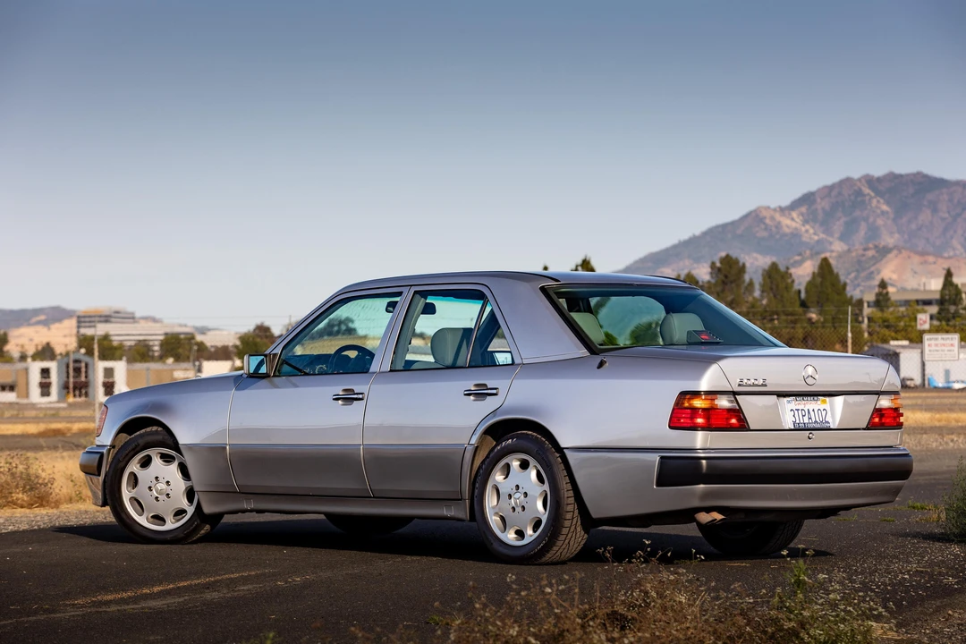 1993 Mercedes-Benz 500E & E500 - Image 19 of 31