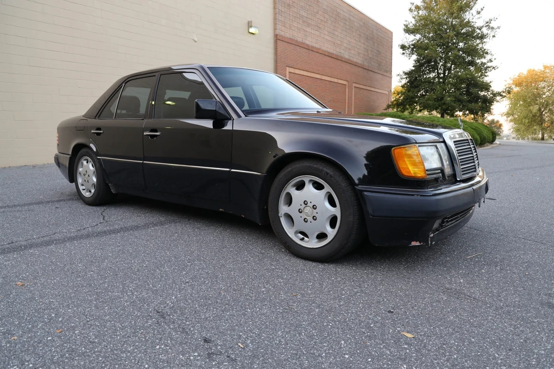 1993 Mercedes-Benz 500E & E500 - Image 12 of 31