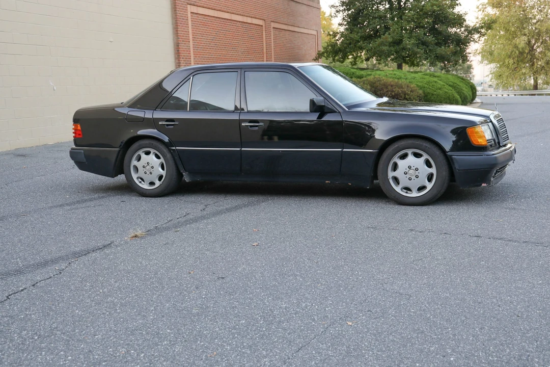 1993 Mercedes-Benz 500E & E500 - Image 19 of 31