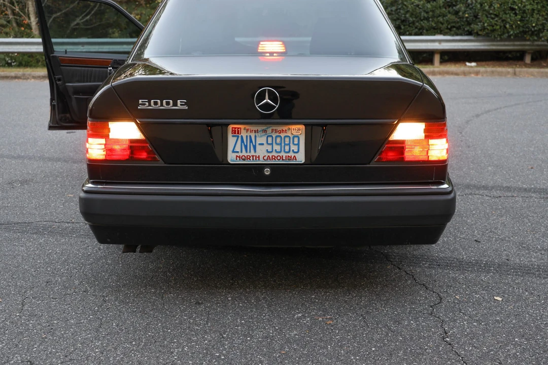1993 Mercedes-Benz 500E & E500 - Image 29 of 31