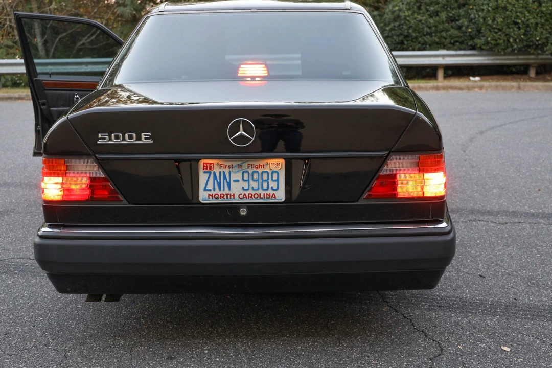 1993 Mercedes-Benz 500E & E500 - Image 30 of 31