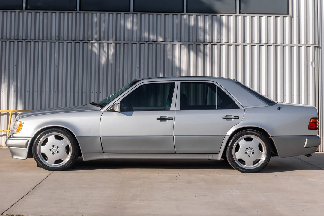 1993 Mercedes-Benz 500E & E500 - Image 17 of 31