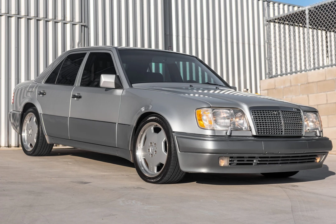 1993 Mercedes-Benz 500E & E500 - Image 9 of 31