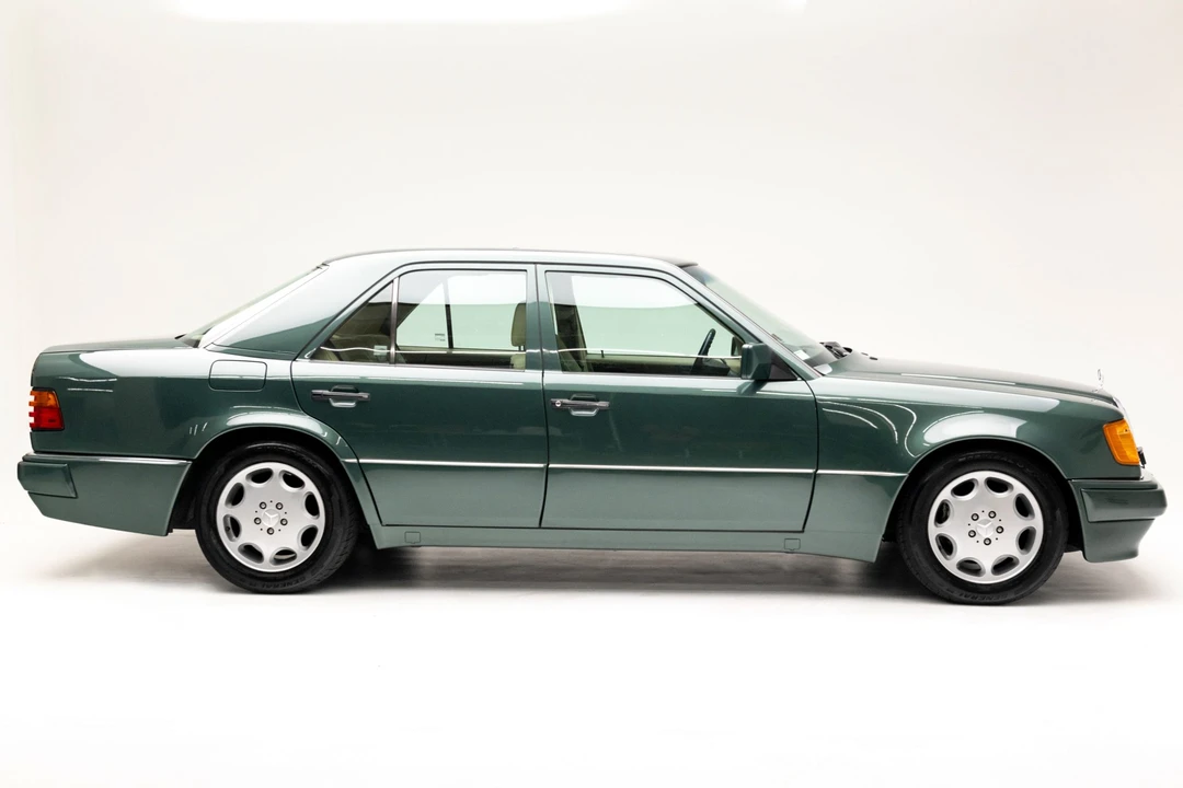 1993 Mercedes-Benz 500E & E500 - Image 14 of 31