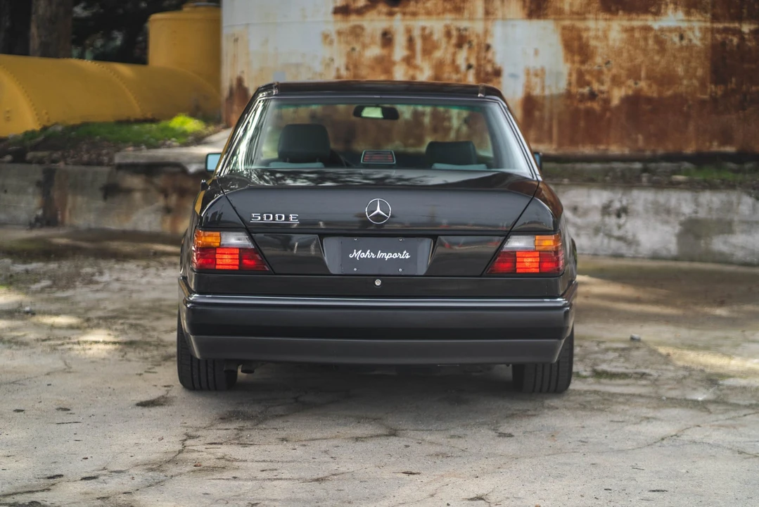1993 Mercedes-Benz 500E & E500 - Image 16 of 31