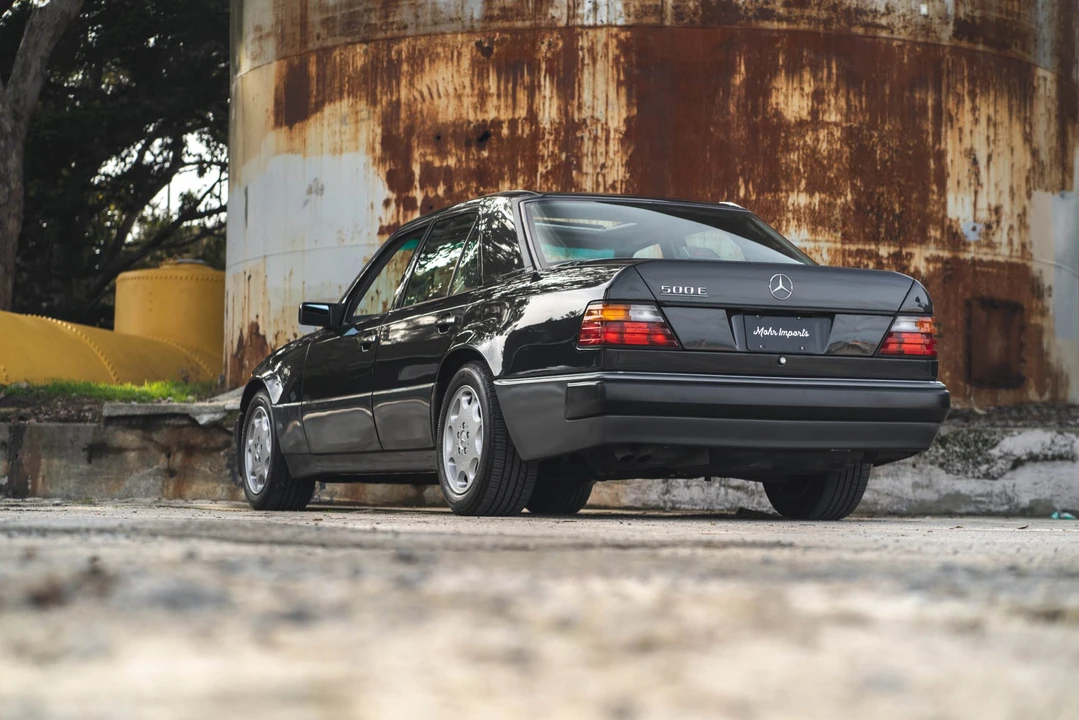 1993 Mercedes-Benz 500E & E500 - Image 9 of 31