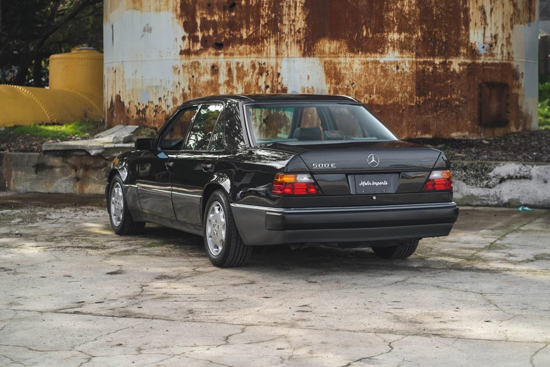 1993 Mercedes-Benz 500E & E500 - Image 10 of 31