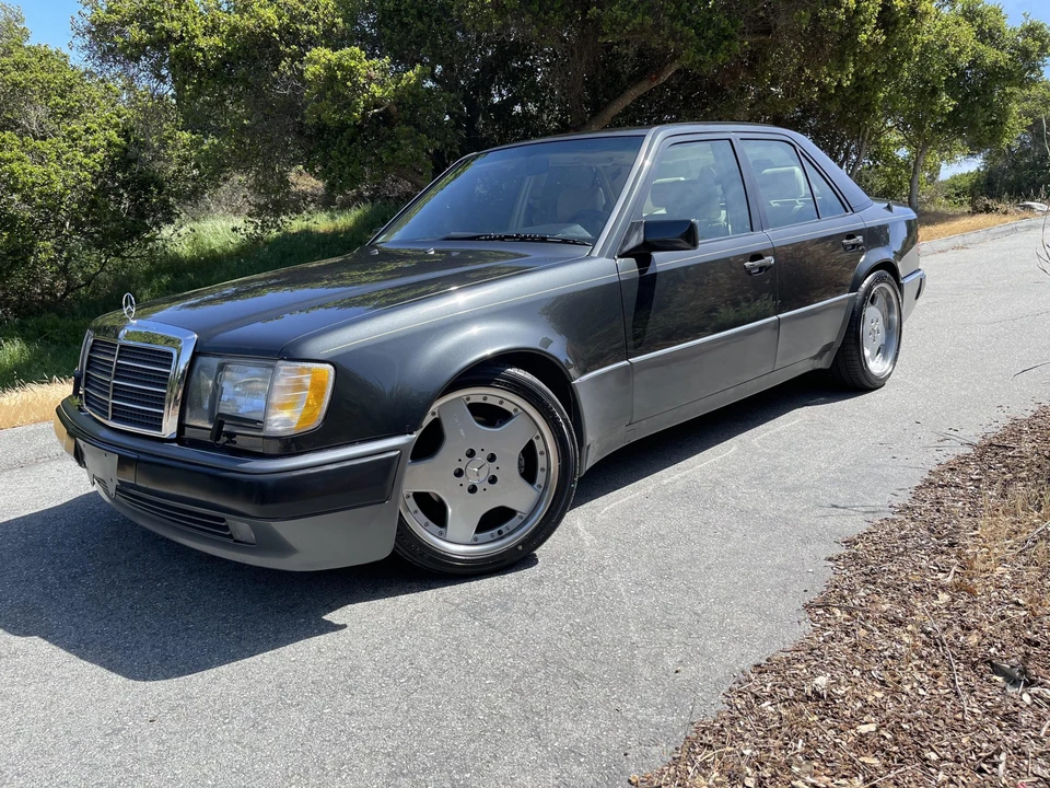 1993 Mercedes-Benz 500E & E500 - Image 2 of 31