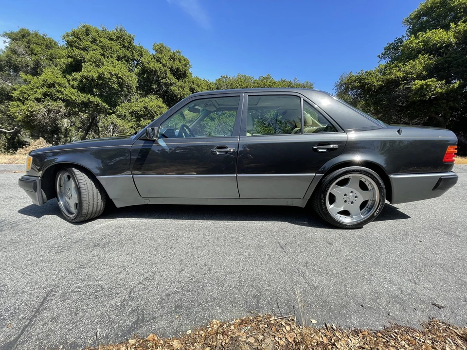 1993 Mercedes-Benz 500E & E500 - Image 4 of 31