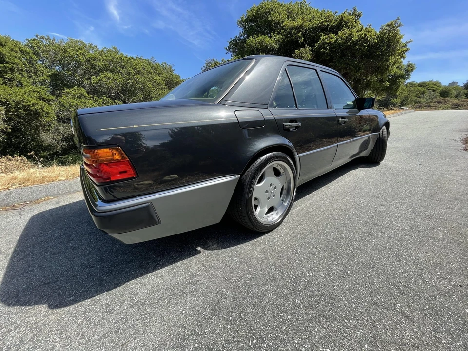 1993 Mercedes-Benz 500E & E500 - Image 13 of 31