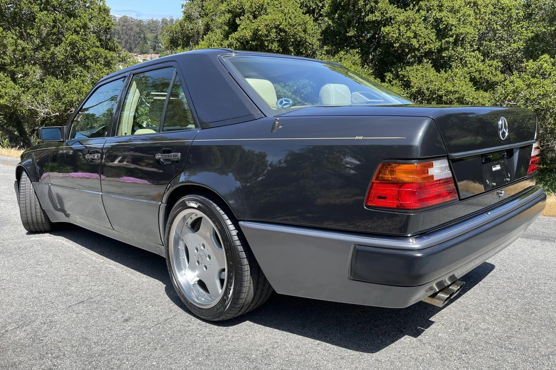 1993 Mercedes-Benz 500E & E500 - Image 7 of 31