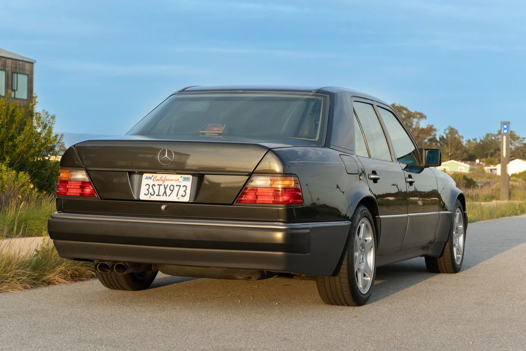 1993 Mercedes-Benz 500E & E500 - Image 16 of 31