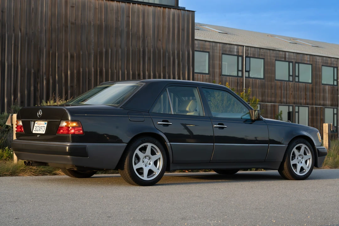 1993 Mercedes-Benz 500E & E500 - Image 15 of 31