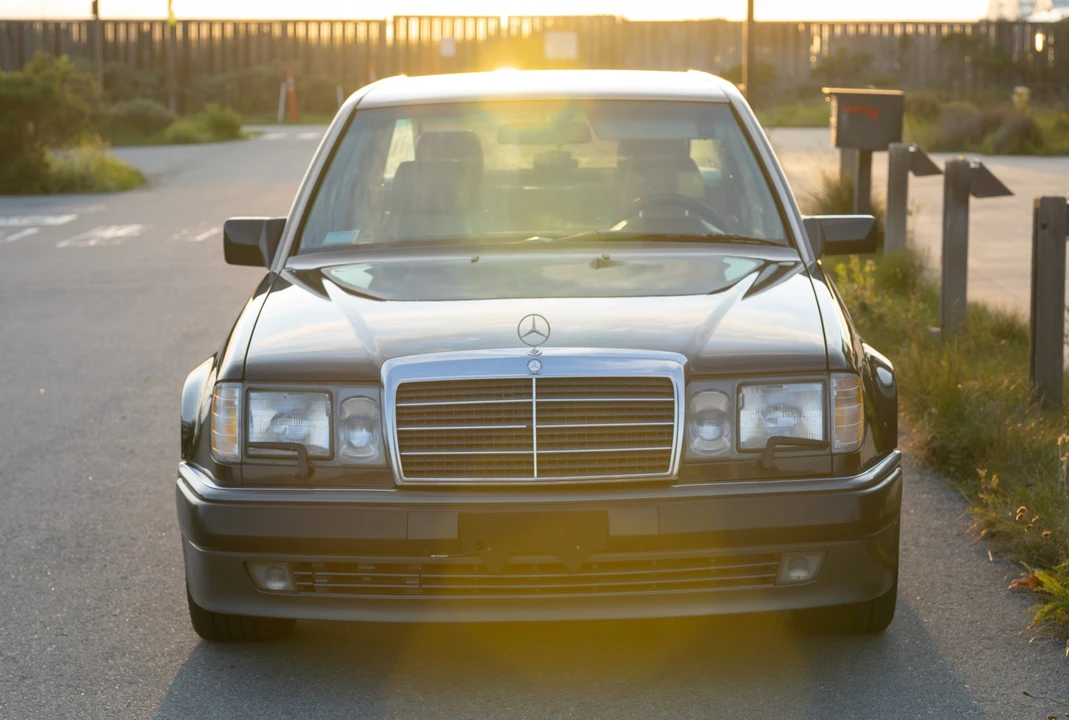 1993 Mercedes-Benz 500E & E500 - Image 9 of 31