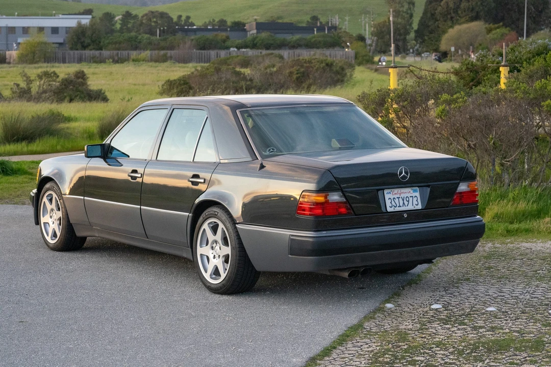 1993 Mercedes-Benz 500E & E500 - Image 18 of 31