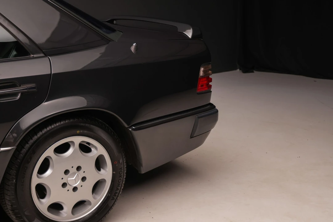 1993 Mercedes-Benz 500E & E500 - Image 20 of 31