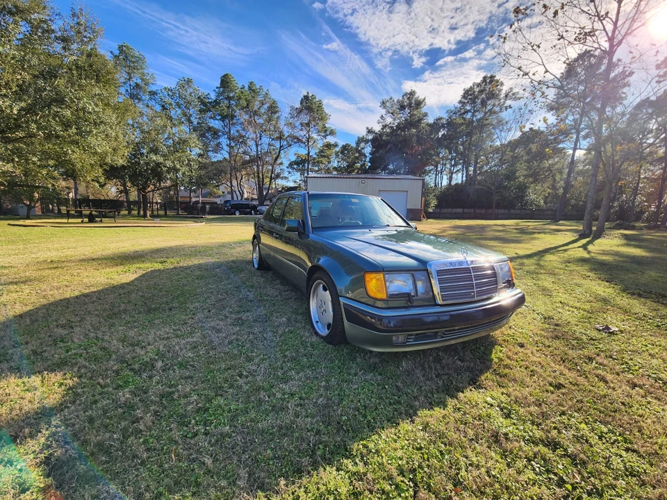 1993 Mercedes-Benz 500E & E500 - Image 8 of 31