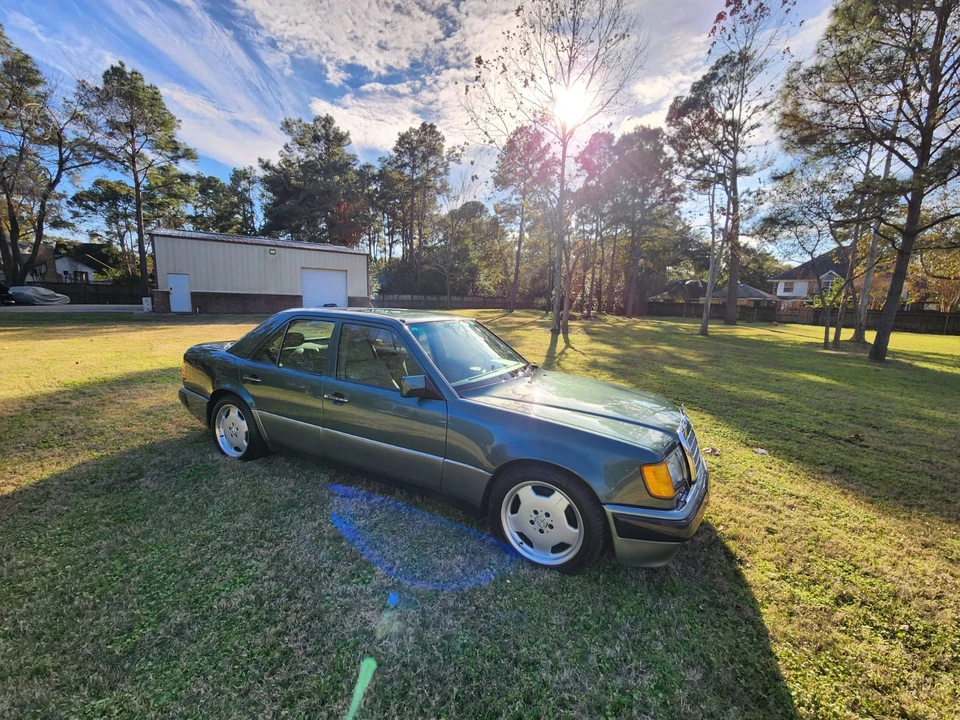 1993 Mercedes-Benz 500E & E500 - Image 14 of 31
