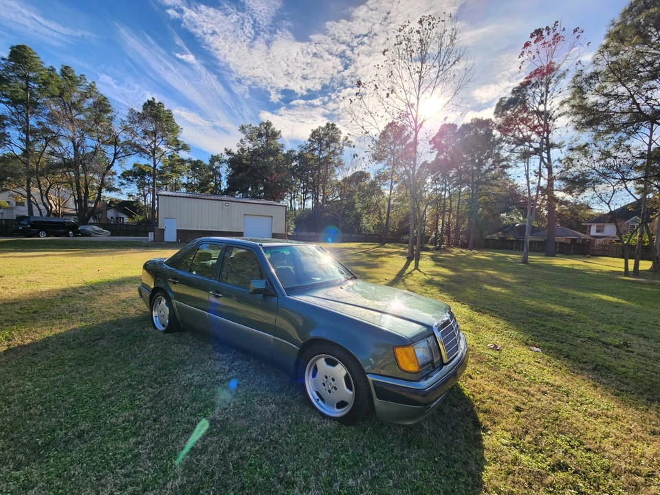 1993 Mercedes-Benz 500E & E500 - Image 13 of 31