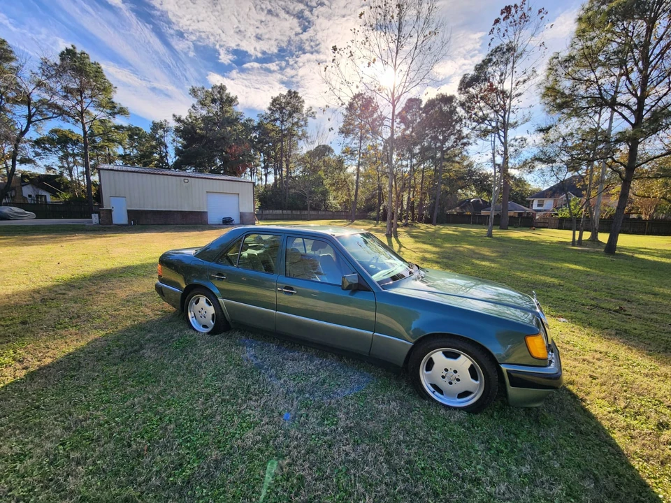 1993 Mercedes-Benz 500E & E500 - Image 16 of 31