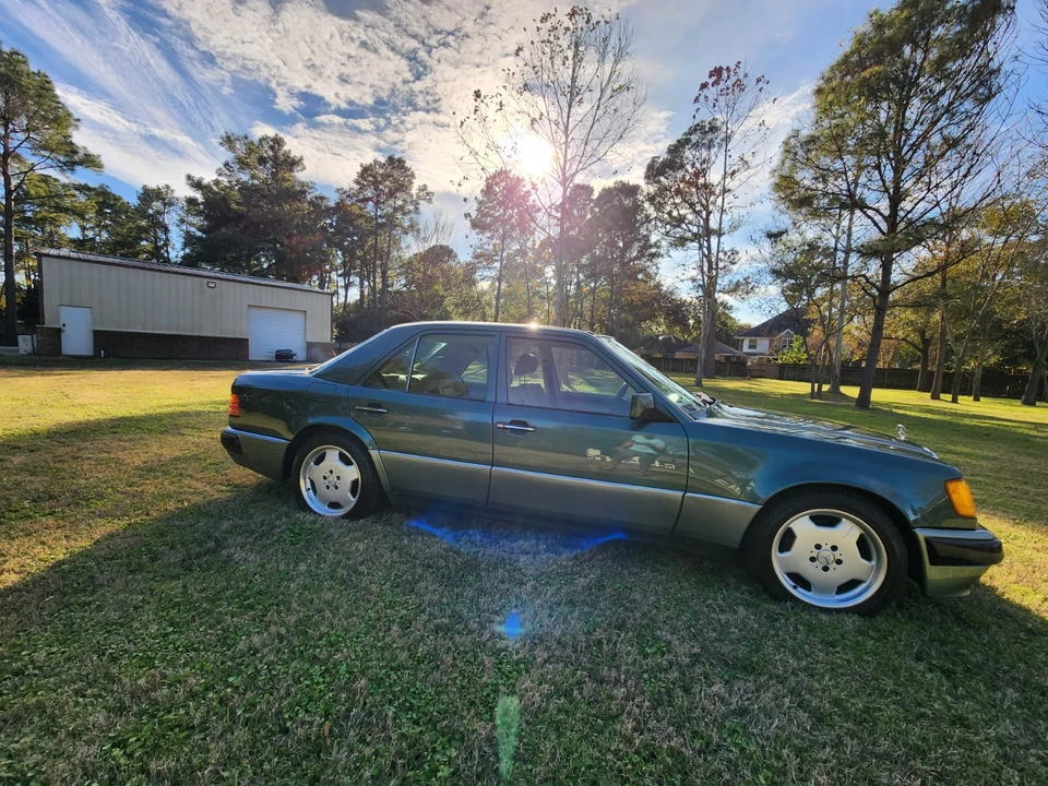 1993 Mercedes-Benz 500E & E500 - Image 18 of 31