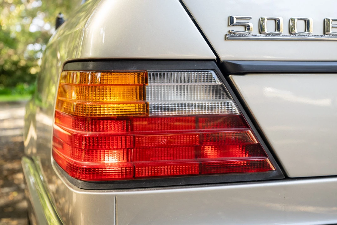 1993 Mercedes-Benz 500E & E500 - Image 21 of 31