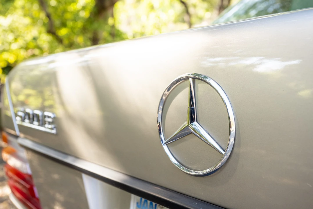 1993 Mercedes-Benz 500E & E500 - Image 25 of 31