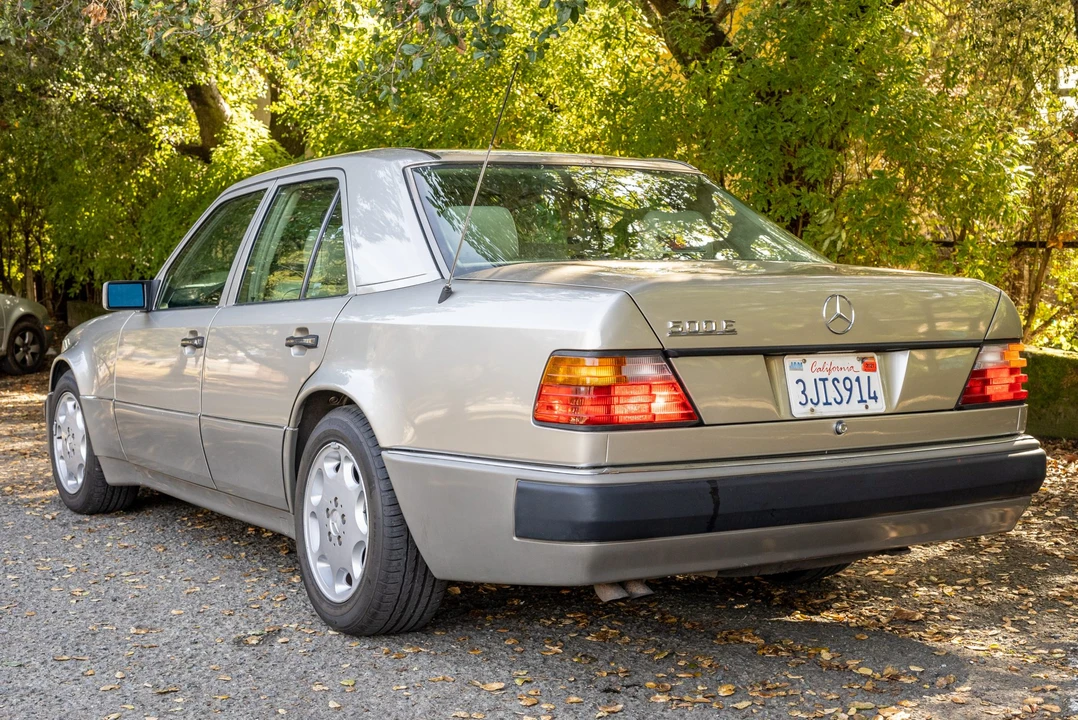 1993 Mercedes-Benz 500E & E500 - Image 5 of 31