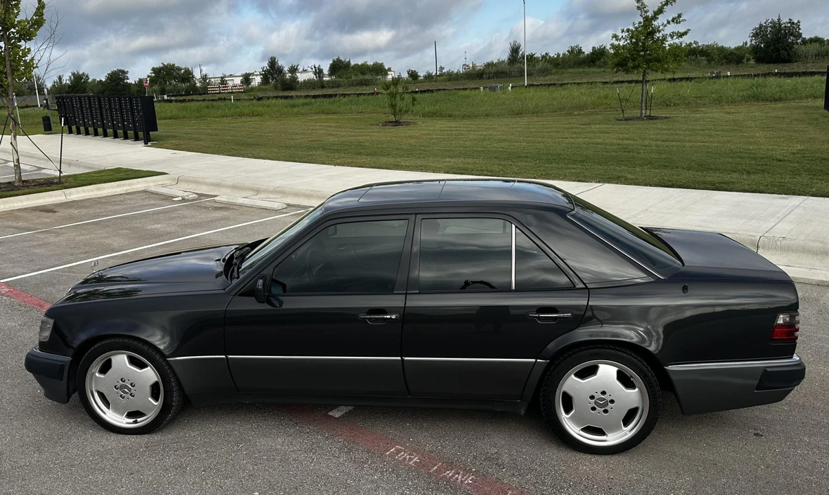 1993 Mercedes-Benz 500E & E500 - Image 9 of 31