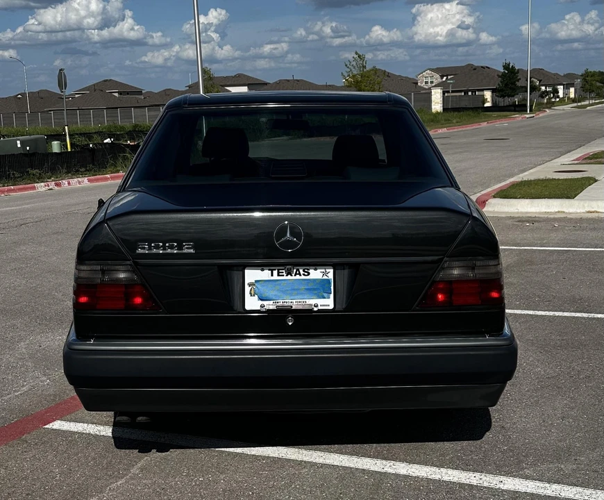 1993 Mercedes-Benz 500E & E500 - Image 18 of 31