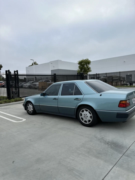 1993 Mercedes-Benz 500E & E500 - Image 12 of 31