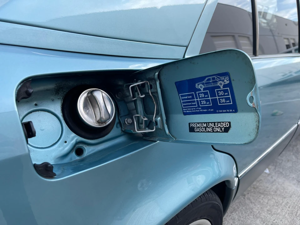 1993 Mercedes-Benz 500E & E500 - Image 29 of 31