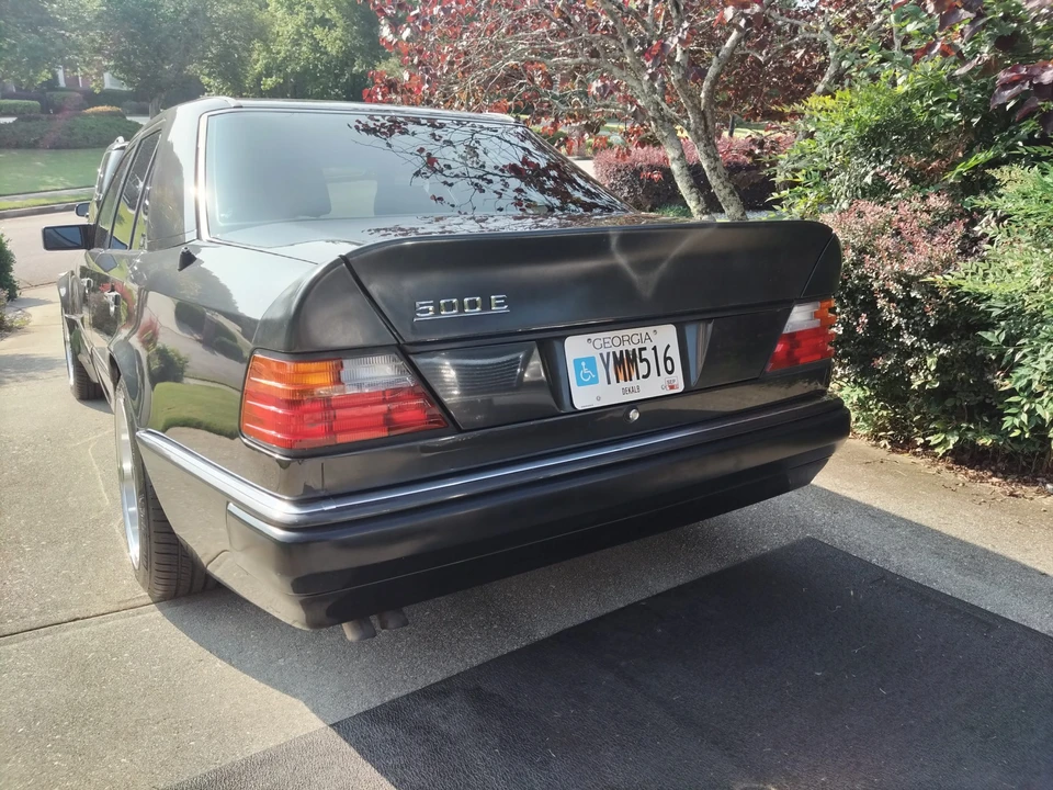 1993 Mercedes-Benz 500E & E500 - Image 9 of 31