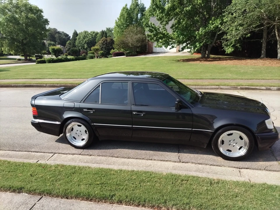 1993 Mercedes-Benz 500E & E500 - Image 14 of 31