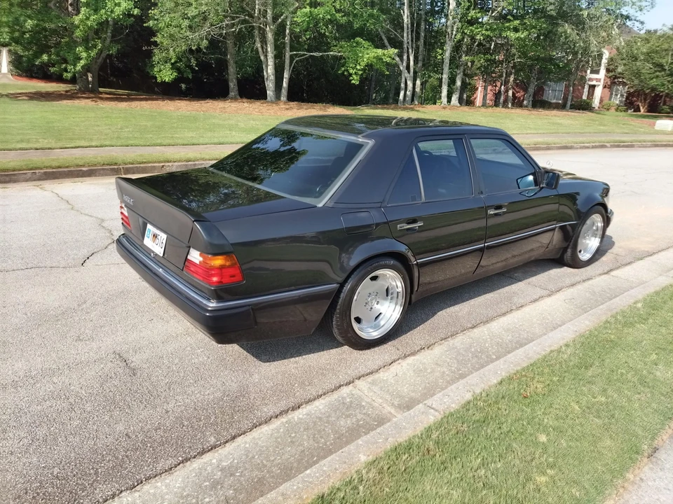 1993 Mercedes-Benz 500E & E500 - Image 16 of 31