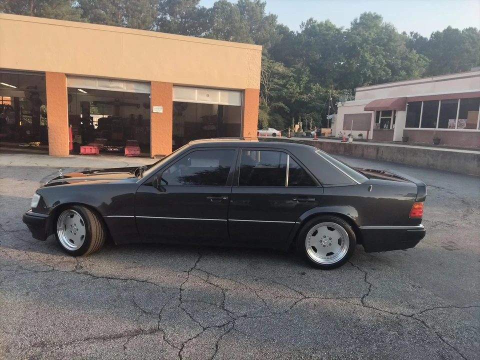 1993 Mercedes-Benz 500E & E500 - Image 27 of 31