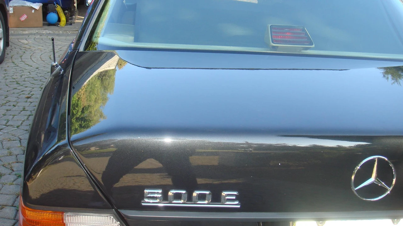 1993 Mercedes-Benz 500E & E500 - Image 28 of 31