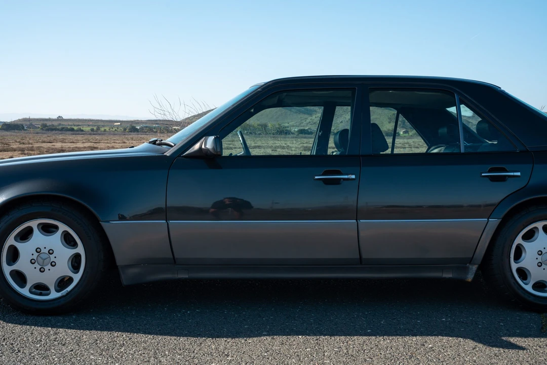 1993 Mercedes-Benz 500E & E500 - Image 24 of 31