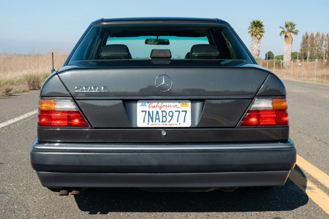 1993 Mercedes-Benz 500E & E500 - Image 10 of 31
