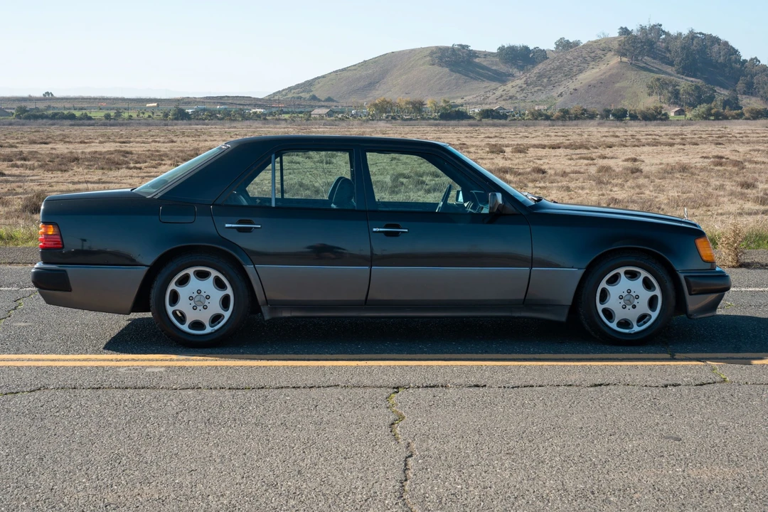 1993 Mercedes-Benz 500E & E500 - Image 15 of 31