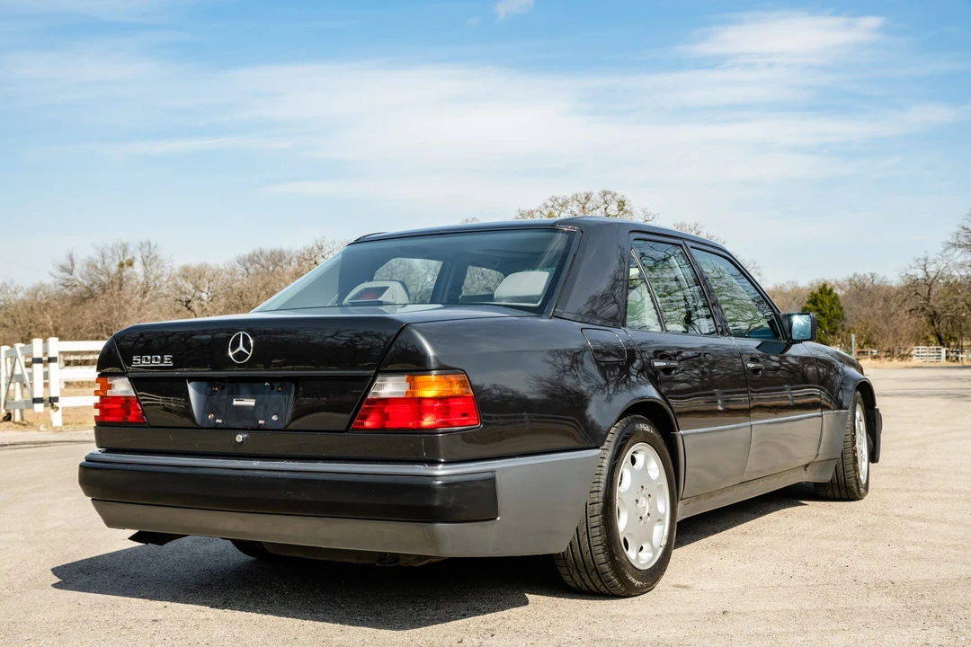 1993 Mercedes-Benz 500E & E500 - Image 12 of 31